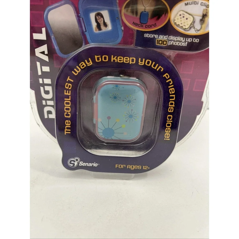2007 Senario NEW Vu-Me Micro Photo‎ Keeper Picture Storage Necklace SKU 1386